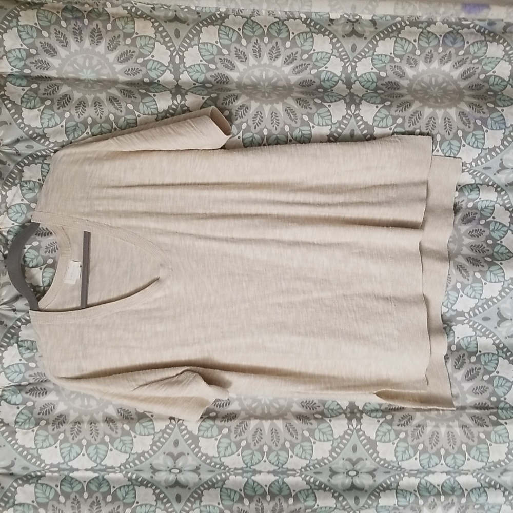 Carlson short sleeve sweater